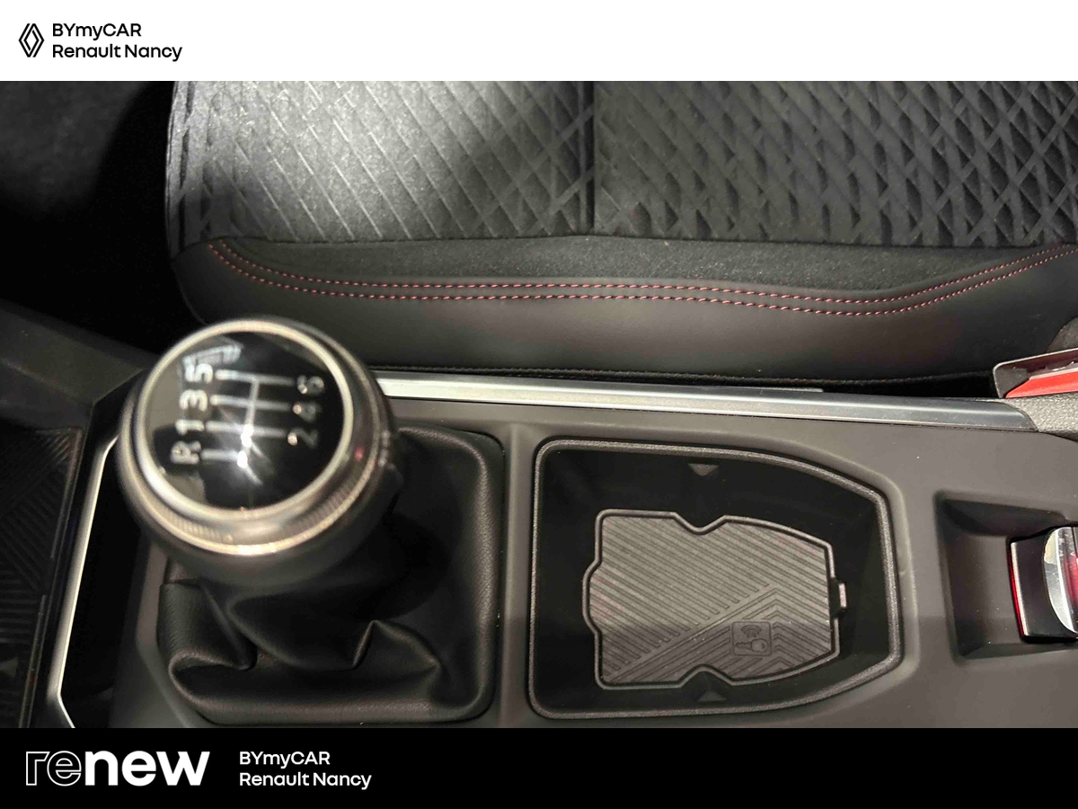 Renault Clio TCe 115 ch — photo 17