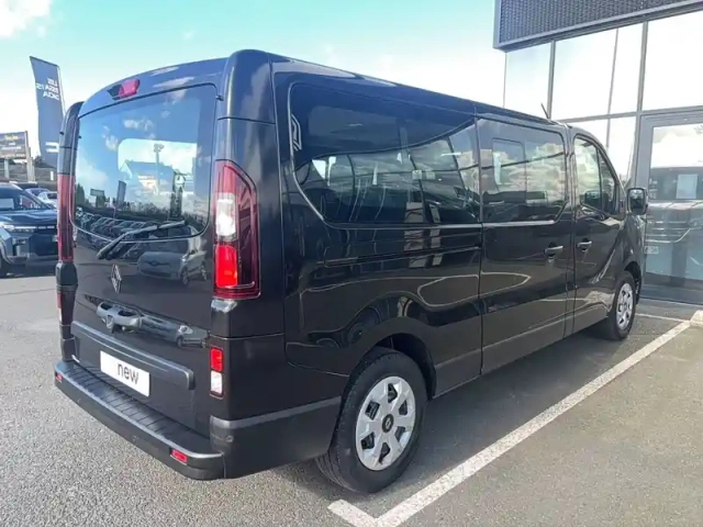 Renault Trafic blue dci 150 — photo 46