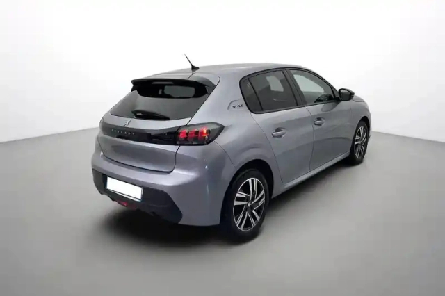 Peugeot 208 puretech 75 s&amp;s bvm5 — photo 6