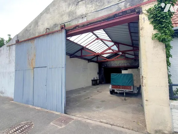 Local 252 m²