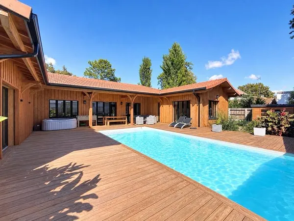 Maison 8 pièces 185 m²