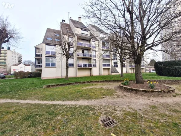 Duplex 5 pièces 143 m²
