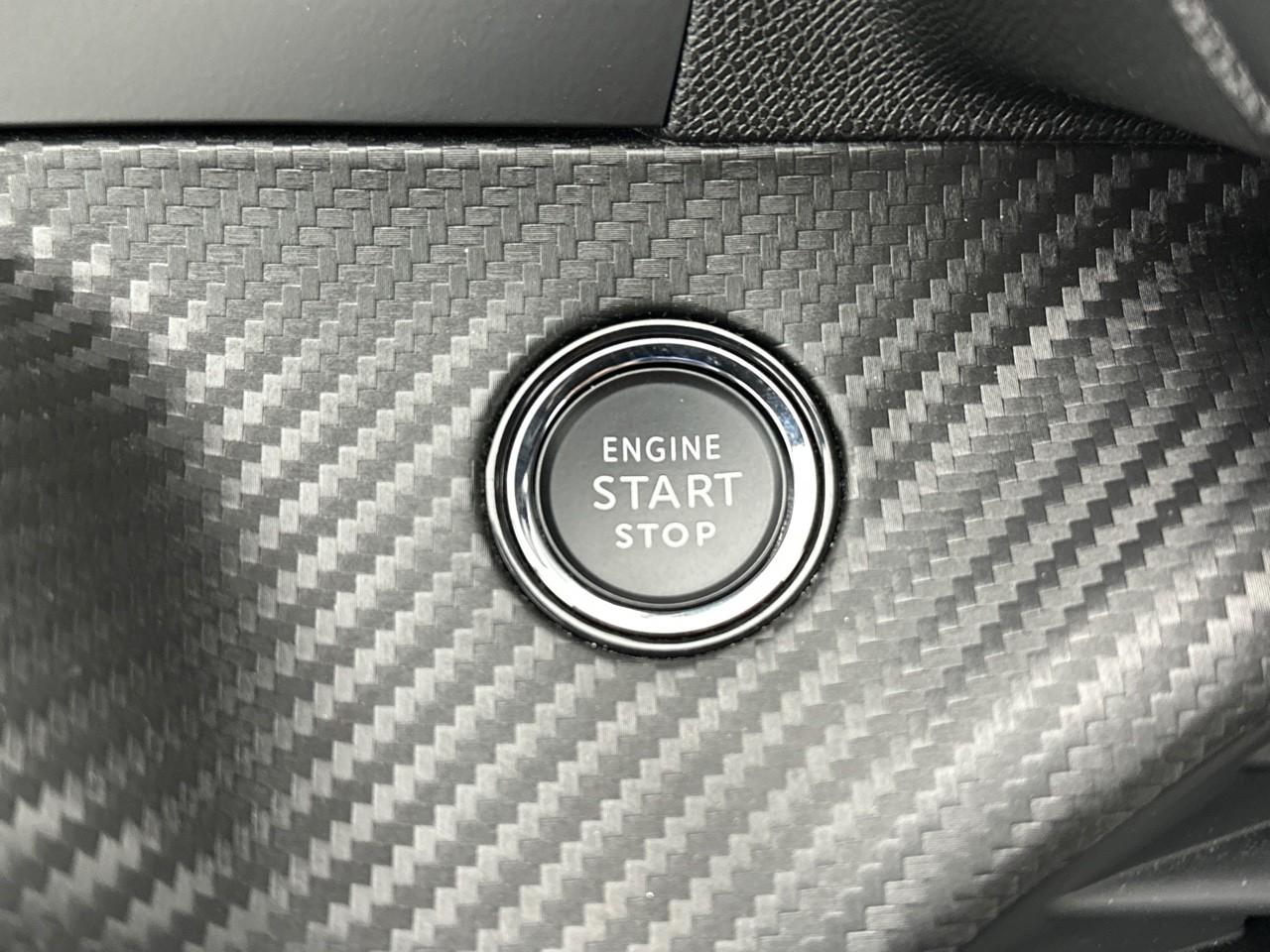 Peugeot 2008 electrique 54 kwh 156 ch allure — photo 26