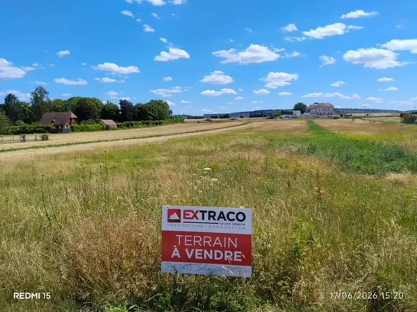 Terrain 1055 m²