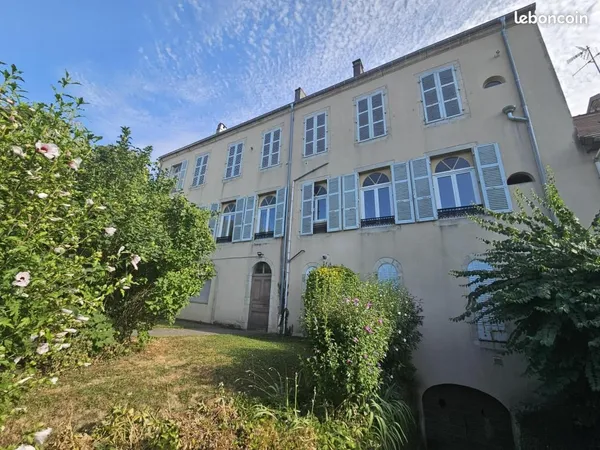 Appartement 2 pièces 94 m²