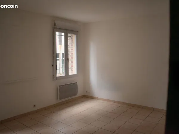 Rouen CHU - Conservatoire Studio à louer