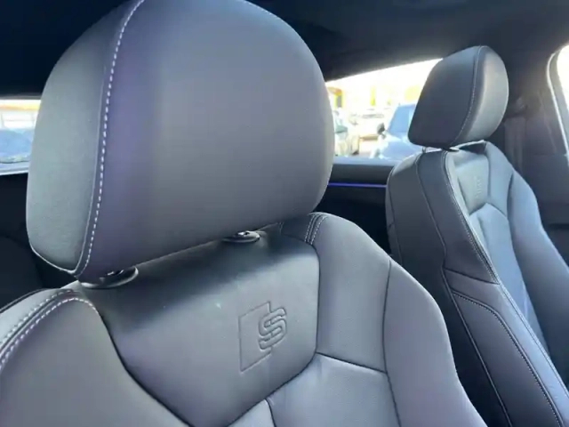 Audi Q3 sportback 35 tfsi 150 ch s tronic 7 — photo 31