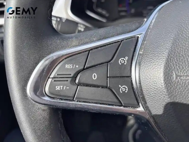 Renault Captur tce 90 — photo 14