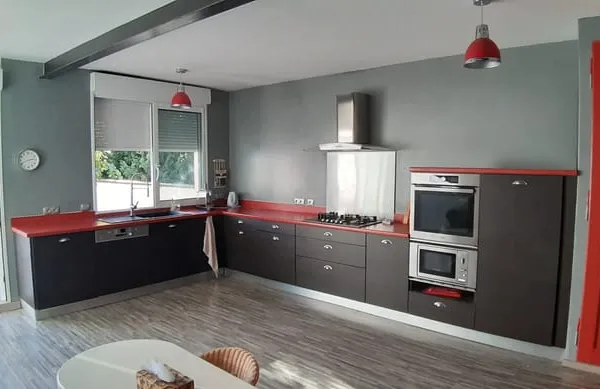 Appartement avec terrasse et cave Villeneuve de Berg