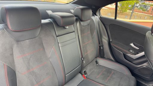 Mercedes Classe A 200 d 150 8G-Tronic - AMG Line – 2023 – 71842 km – Diesel – Boîte Automatique — photo 33