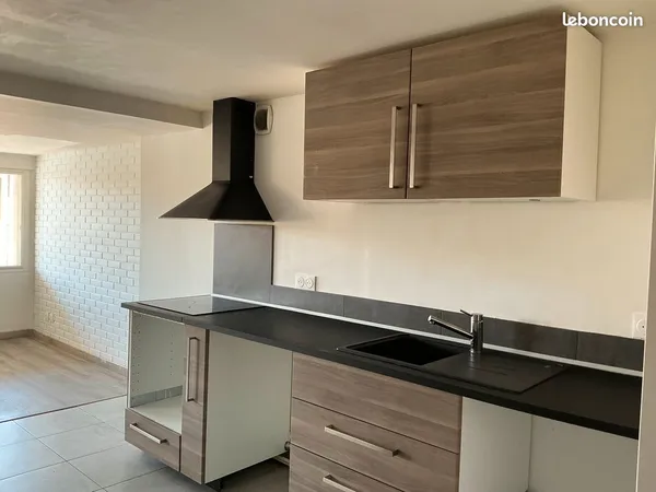Grand t3 toulon est