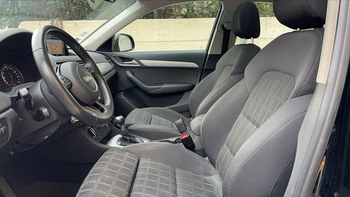 Audi Q3 1.4 TFSI 150 S-Tronic 6 - Midnight Series – 2018 – 73888 km – Essence – Boîte Automatique — photo 9
