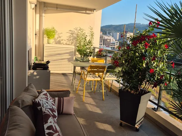 AJACCIO - CARRÉ BODICCIONE - F4 - 94,75 m²