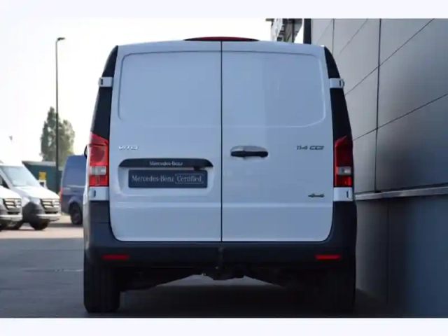 Mercedes Vito 114 cdi 4x4 fourgon compact — photo 20