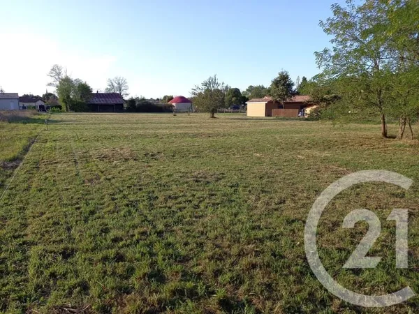 Terrain 3682 m²