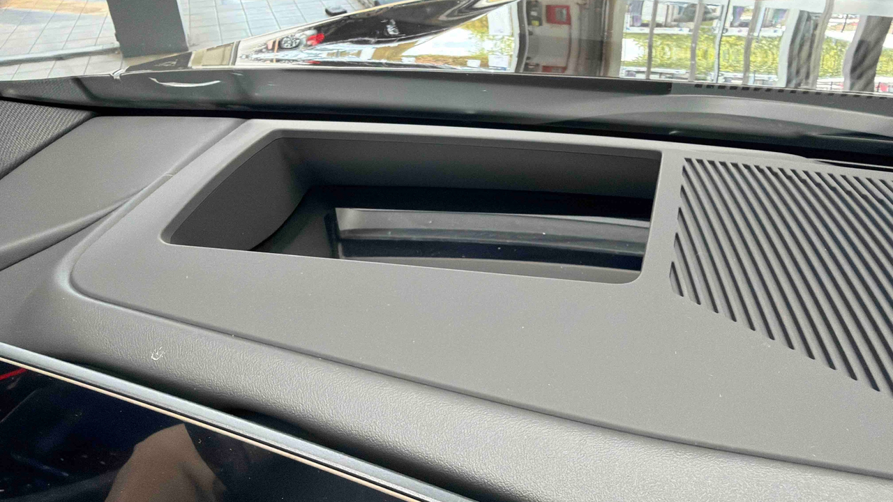 BMW M5 Touring PHEV 727 ch BVA8 — photo 32