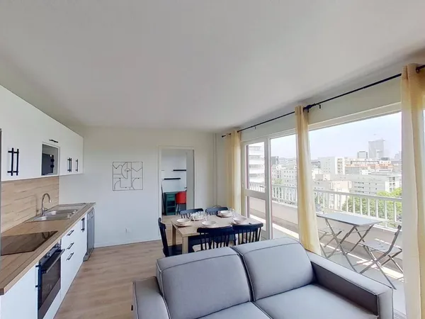 Appartement 6 pièces 95 m²