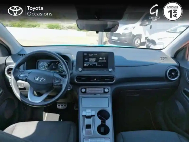 Hyundai Kona electric 64kwh - 204ch intuitive — photo 8