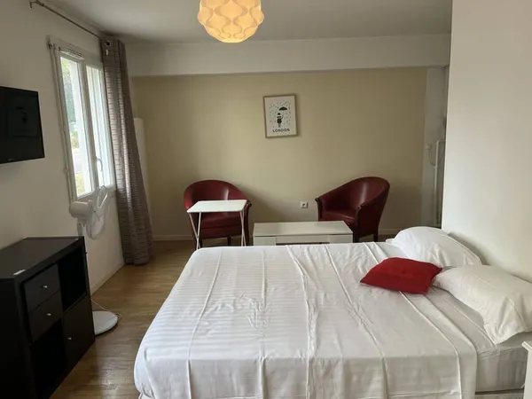 Studio 1 pièce 30 m²