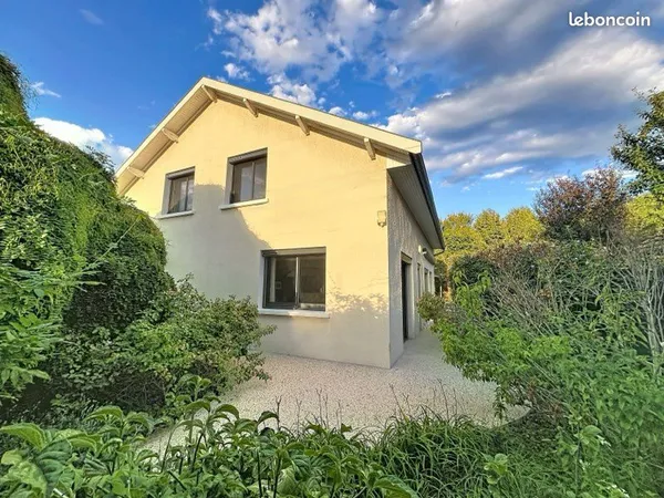 Maison 6 pièces 182 m2