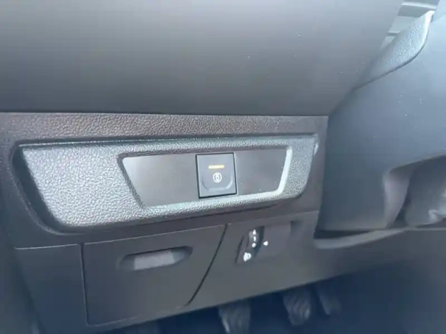 Dacia Sandero tce 90 gsr2 — photo 8