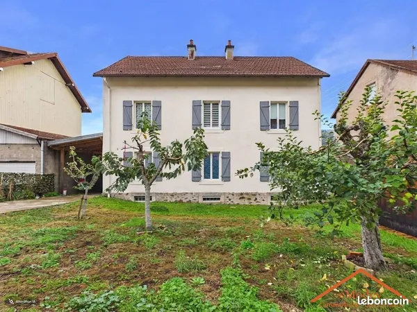 Maison 7 pièces 153 m²