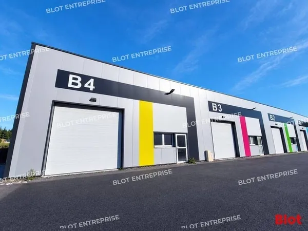Entrepôt 175 m²