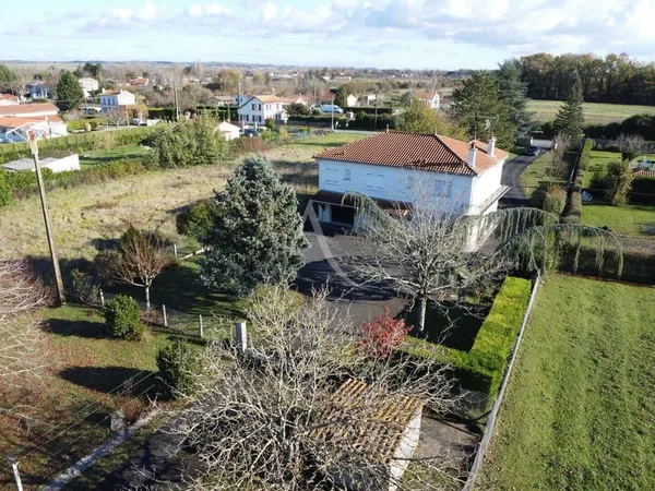 Maison 7 pièces 180 m²