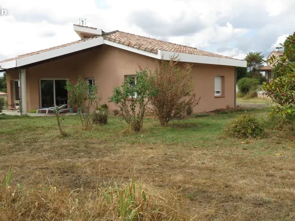 Maison 4 pièces plain pied, dans le Lauragais, à Saint Pierre de Lages
