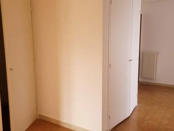 Très bel appartement situé en Haute Corse à Bastia sud.