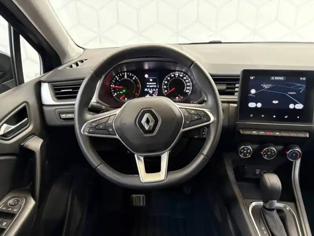 Renault Captur blue dci 115 edc — photo 15