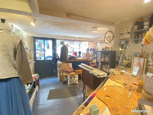 Commerce 22 m²
