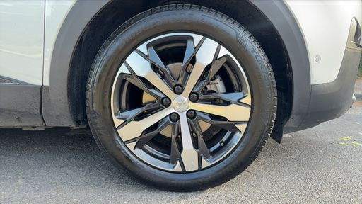 Peugeot 5008 1.5 BlueHDi 130 EAT8 - Allure – 2020 – 120169 km – Diesel – Boîte Automatique — photo 20