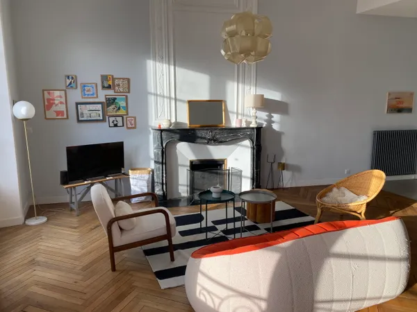 Loue appartement 135m²