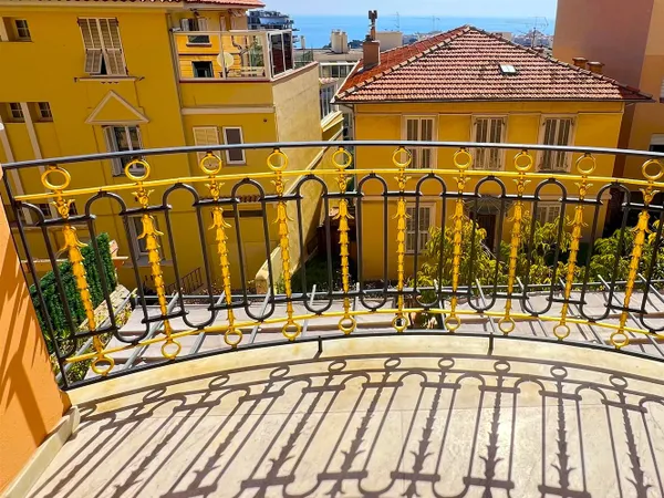 Limitrophe Monaco ,