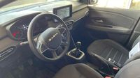 Dacia Sandero 1.0 TCe 90ch Expression — photo 12