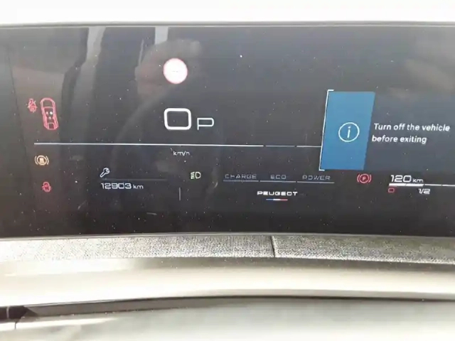 Peugeot 3008 hybrid 145 e-dcs6 — photo 52