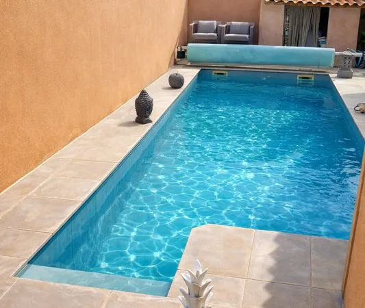 Maison 155 m² - 4 chambres - Piscine chauffée - Garage - 15 min Saint-Rémy-de-Provence