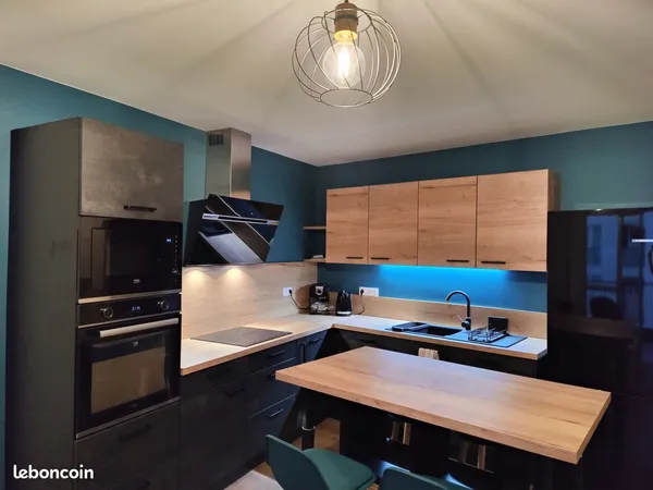 Collocation - Pau - Place du Foirail -Chambre avec son balcon privatif