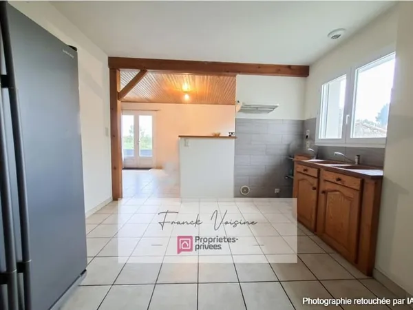 Maison aux Herbiers, maison plain-pied de 94 m2 avec 2 chambres sur une parcelle de 1250 m env2 env 