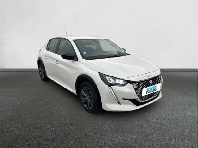 Peugeot 208 electrique 50 kwh 136ch — photo 28