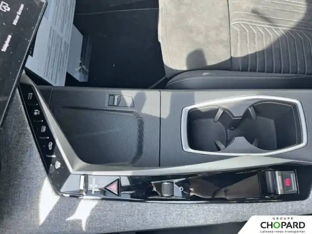 Peugeot 5008 hybrid 145 ch e-dcs6 — photo 19