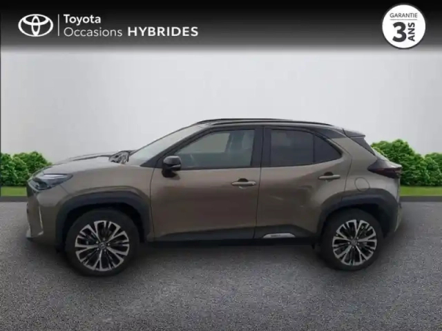 Toyota Yaris cross 130h collection awd-i mc24 — photo 3
