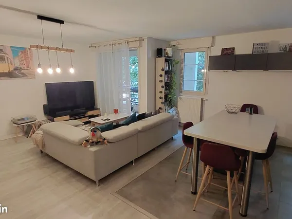 Vente Beau T2 rénové de 53 m2 Antigone