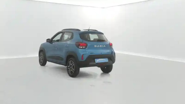 Dacia Spring — photo 12