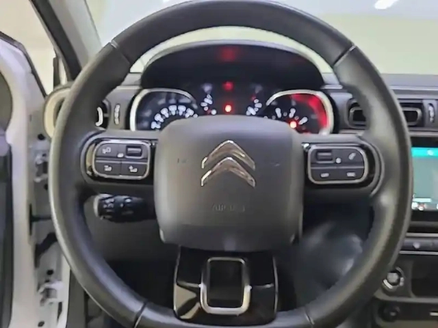 Citroën C3 puretech 110 s&amp;s eat6 — photo 9