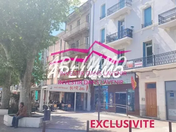 Parking 450 m²