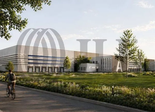 Entrepôt 37600 m²