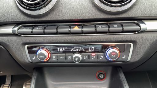 Audi S3 Sportback 2.0 TFSi 300 Quattro S-Tronic 6 - S – 2015 – 92294 km – Essence – Boîte Manuelle — photo 16