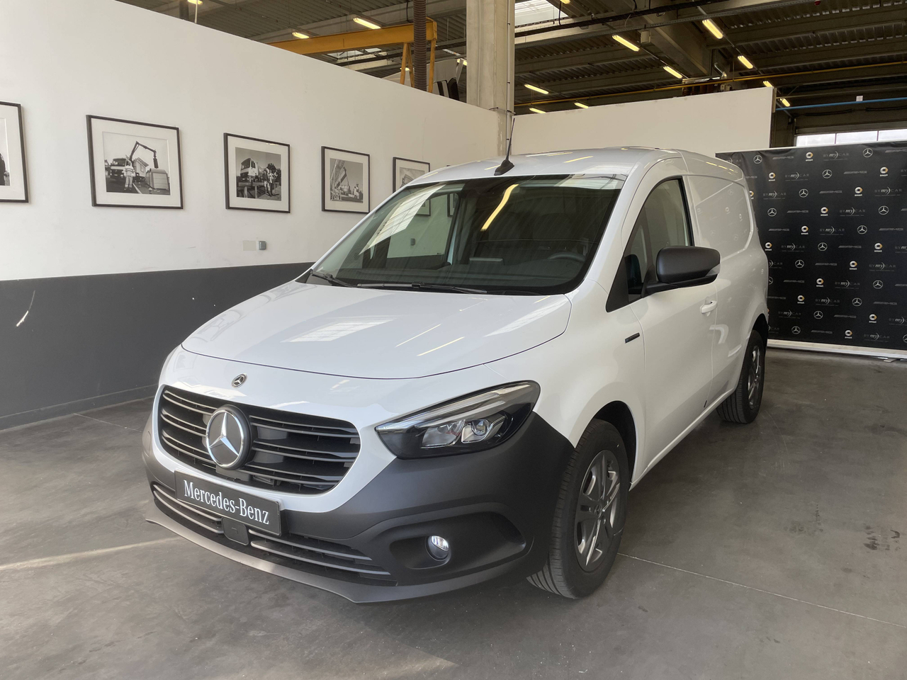 Mercedes eCITAN 90 KWH LONG — photo 1